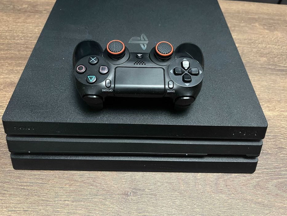 consola PS4 PRO 1TB