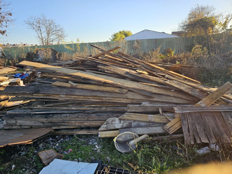 Vând deseuri lemn pt foc