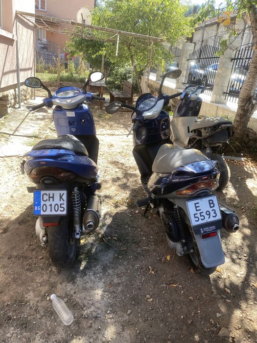 3 броя скутер Aprilia Leonardo 150 за 1500лв