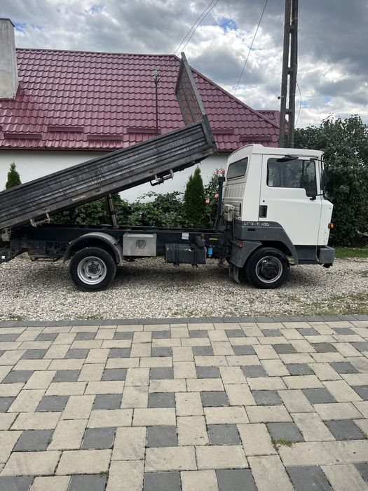 Nissan eco t100 basculabil trilateral permis cat B 97000km originali