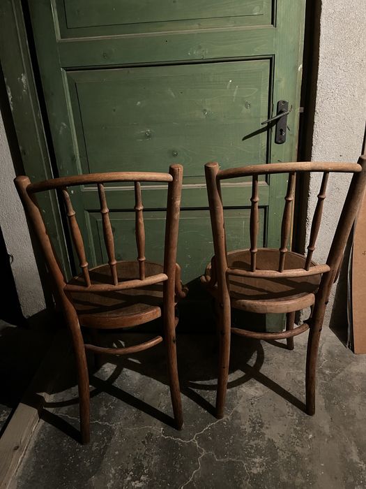 Scaune vechi diferite tipuri