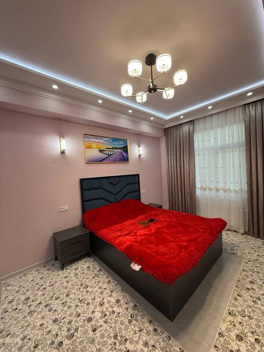 Продается 4 ком. Квартира на 3 этаже площадью 100 кв.м. По ул. Рудаки