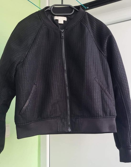 Ново дамско якенце на H&M