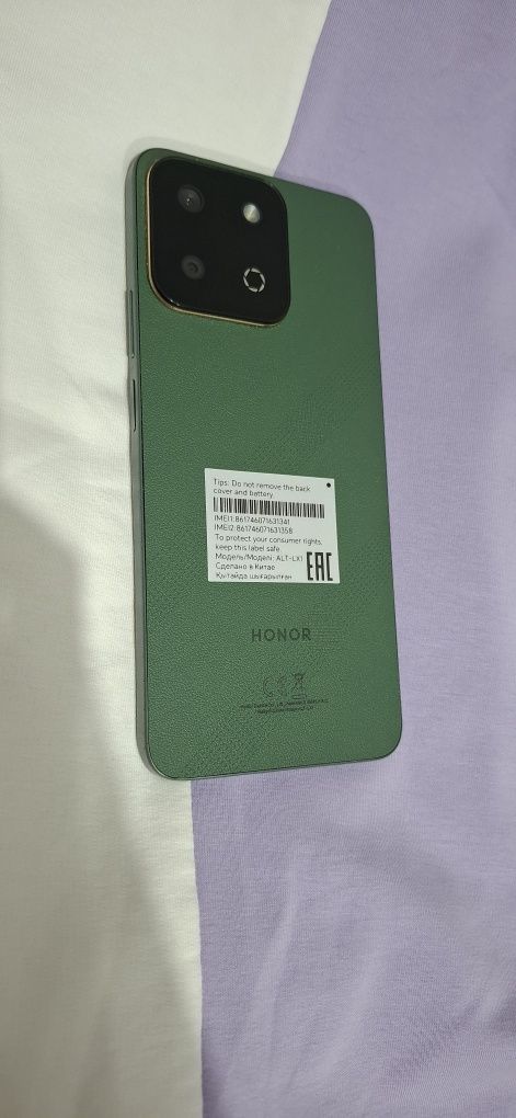 Honor X7C 256gb.