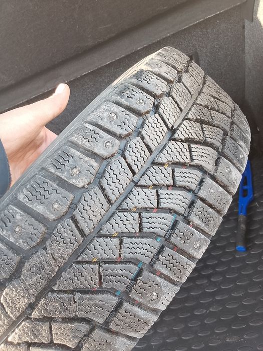 Продам зимние шины