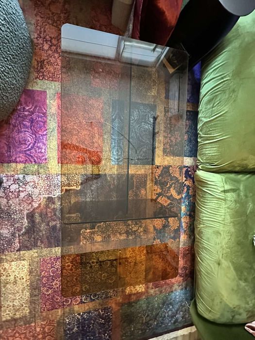 Стъклена холна маса “Zaren” от Kave Home