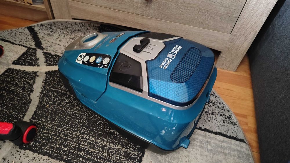 Aspirator cu sac Rowenta Silence Force Compact 4A 750W