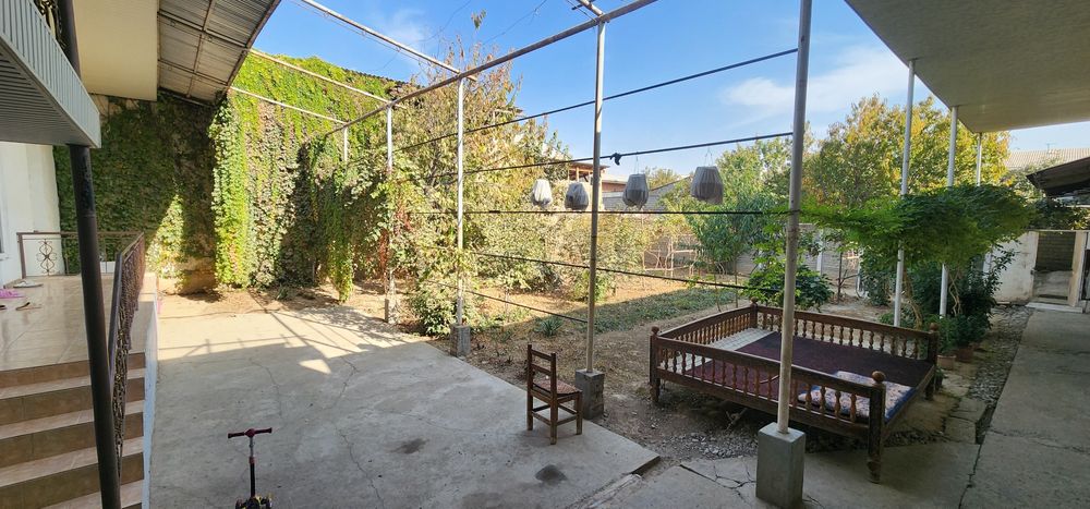 Хасанбой 1км от Пост Гаи место отличная 8соток фасад 20м 6комнатная