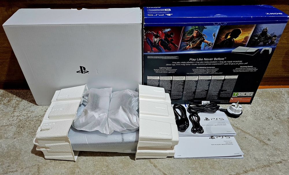 Новый Ps 5 Slim 1tb 2 дж + 5 топ Игры!
