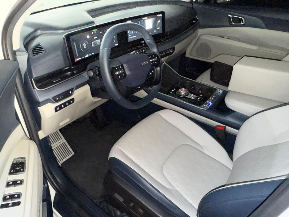 Kia carnival 2025/07