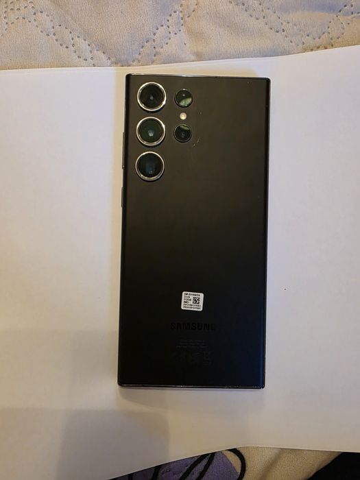 Vând telefon samsung s23 ultra phantom black