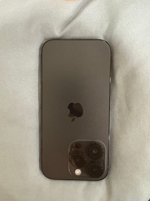 Продам IPhone 14 pro