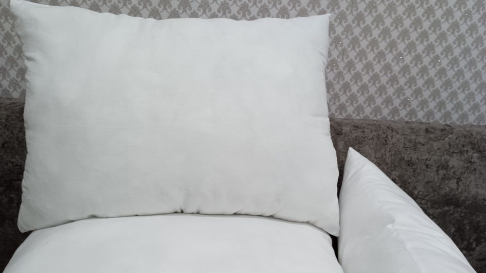 Продам новые подушки.