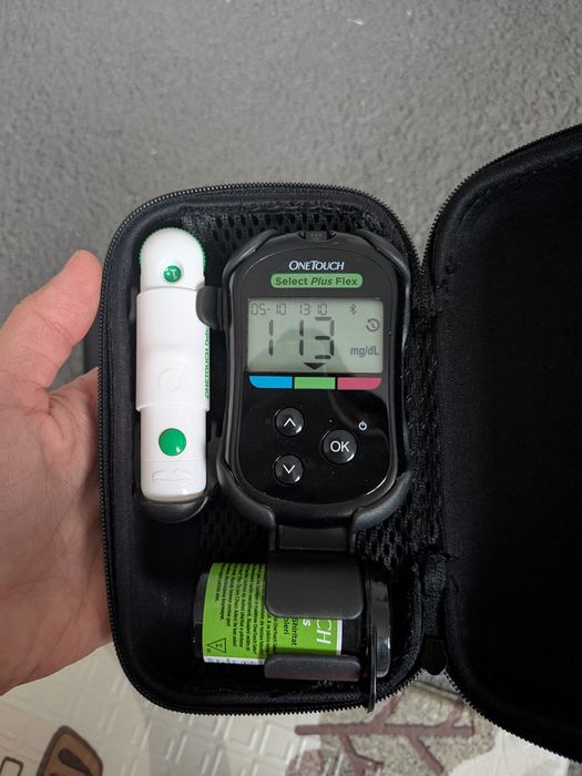 Clucometru one touch cu ace sterile si teste