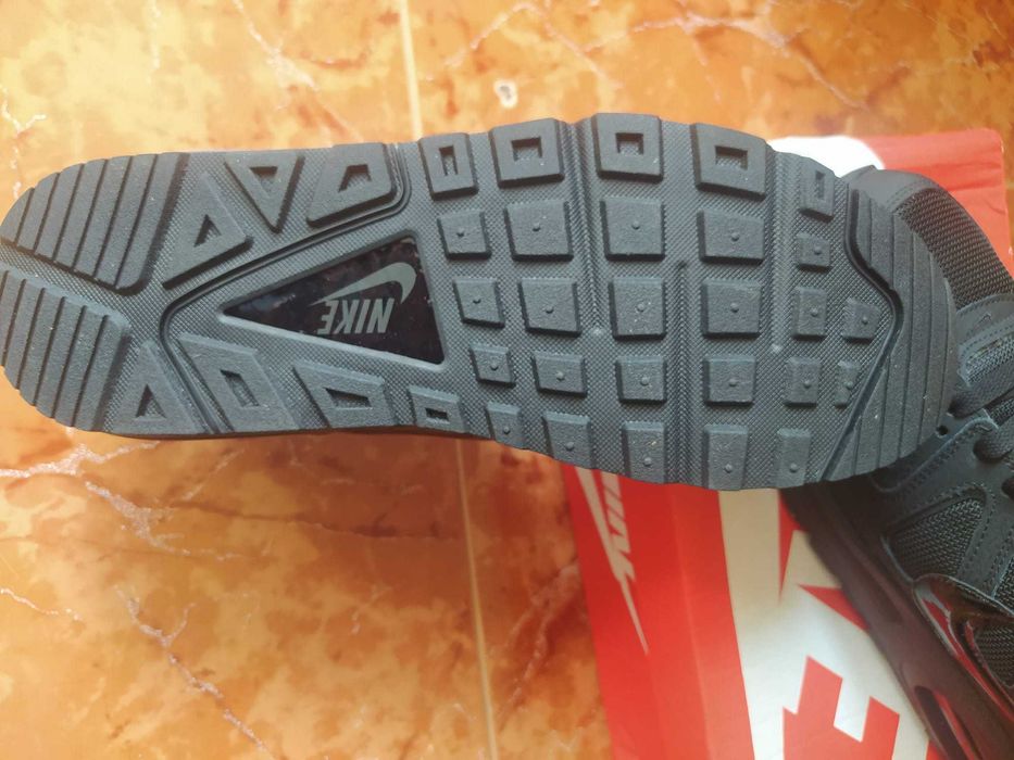 Nike Air Max Command – Кожени маратонки, номер 12 (46) – Чисто нови!