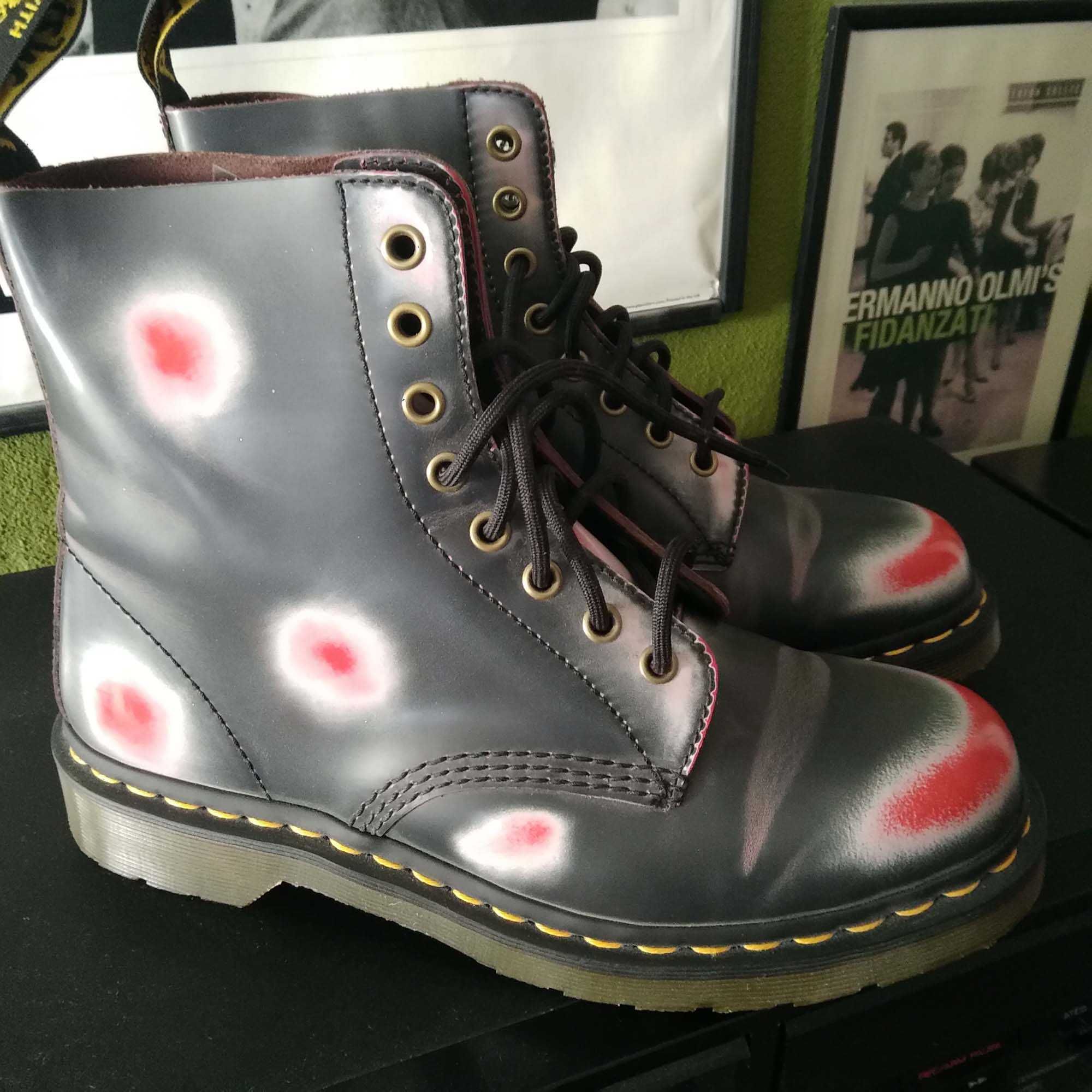 DR. MARTENS PASCAL RUB OFF Multi colour 1460 кубинки, номер 41, UK 7