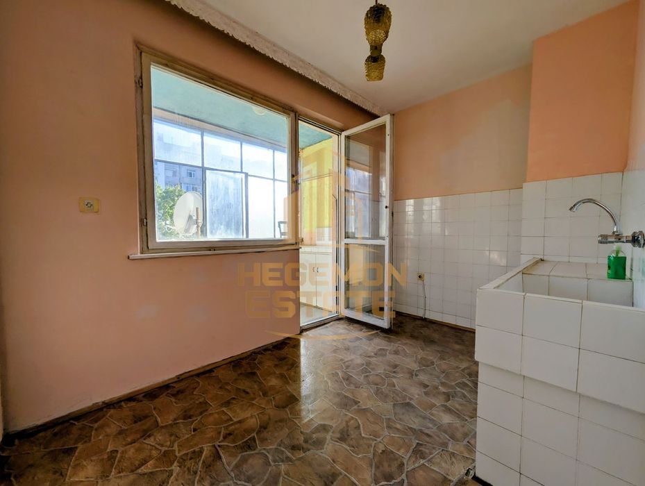 Продава се Двустаен апартамент в Варна, Възраждане 2 - 43 кв.м за 2117 €/кв.м - Снимка #3