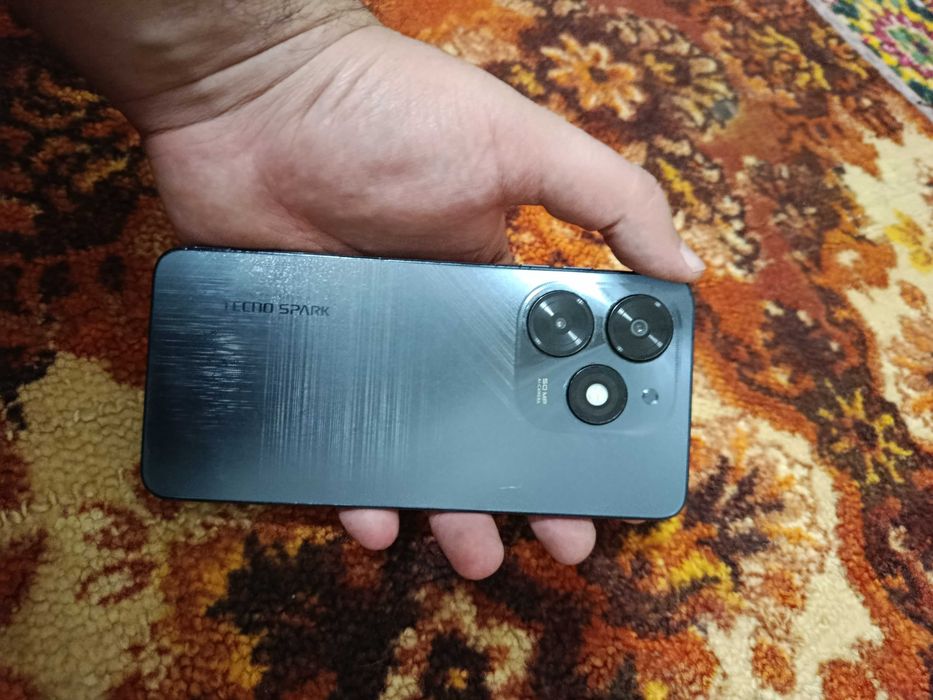 Tecno spark 20 arzon