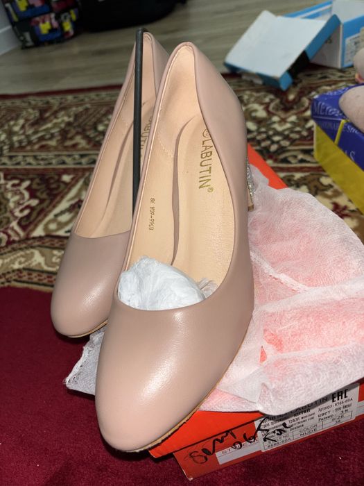 Женская обувь,туфли