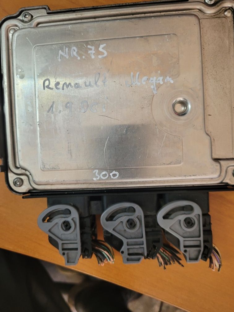 Calculator motor Renault Megane 2 1.9 DCI cod: 0281011776