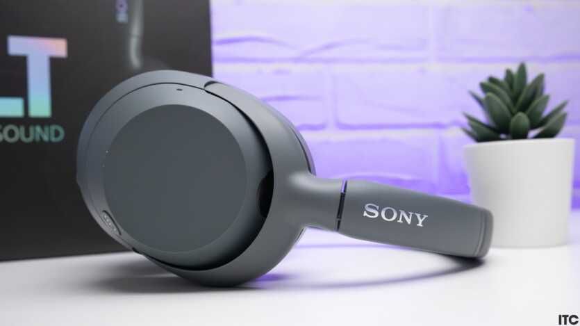 Наушники Sony ULT Wear: наушники для бас-маньяков (Белые)