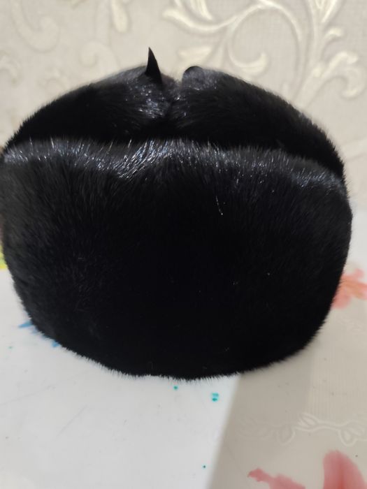 Продам норковую мужскую шапку