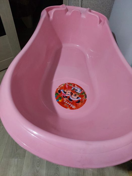 Продам срочно ванну детскую