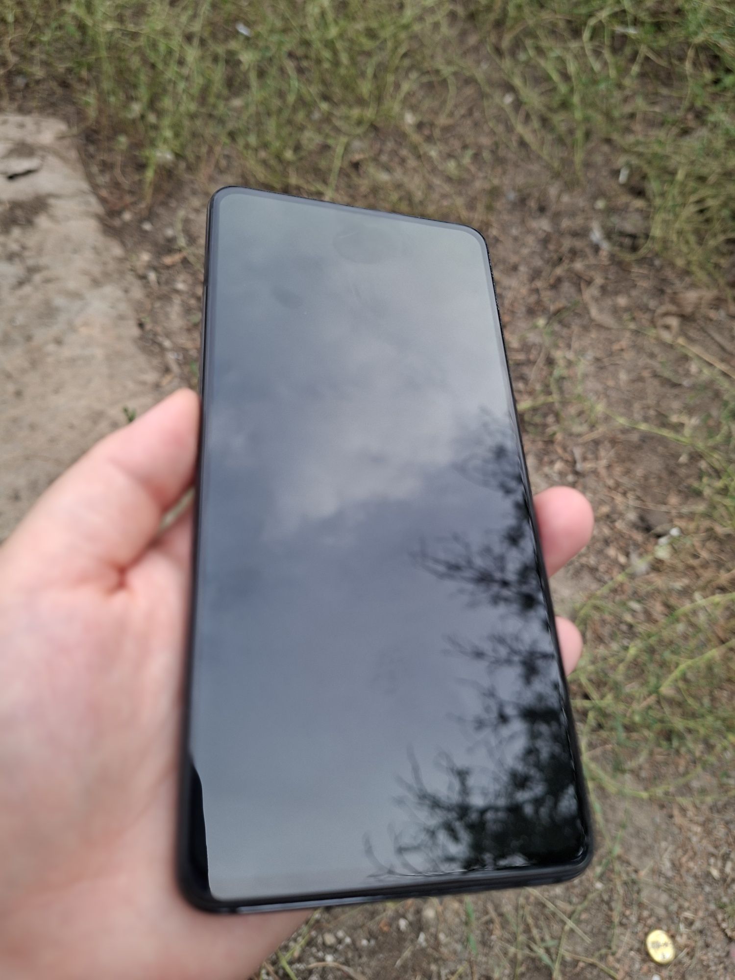 Срочно продам смартфон Mi 9T Pro