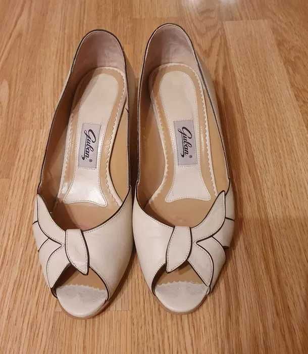 Pantofi de damă din piele naturală