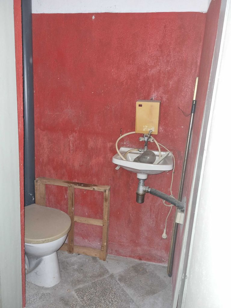 Продава се Многостаен апартамент в Стара Загора, Център - 118 кв.м за 907 €/кв.м - Снимка #11