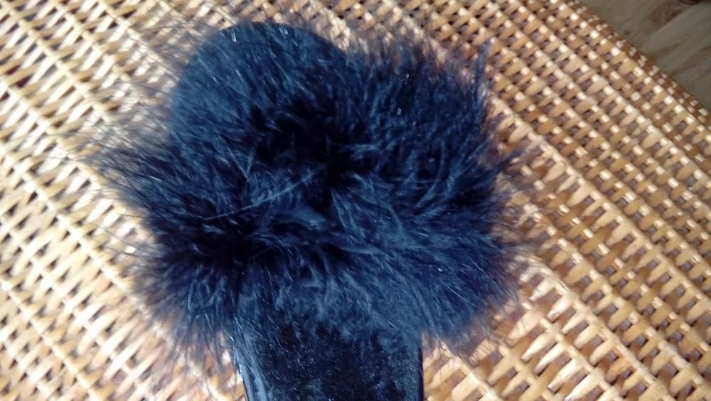 Чехлички с естествени пухкави пера