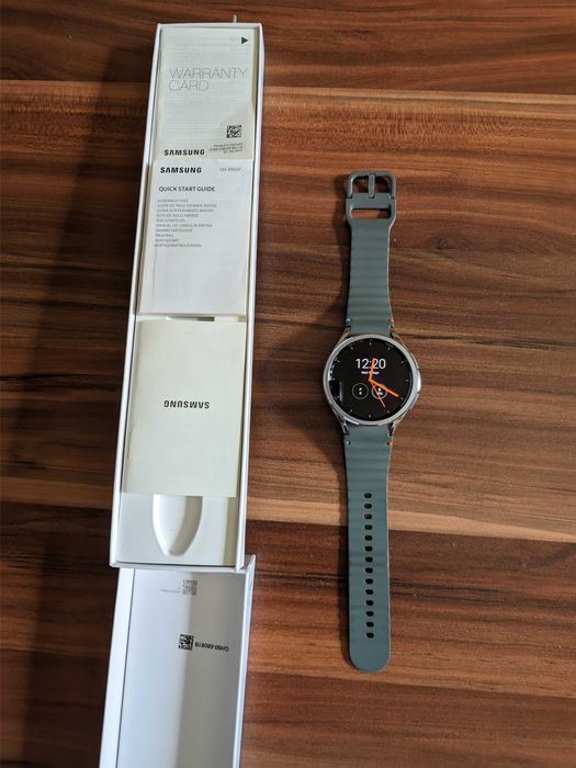 Samsung Galaxy Watch 6 Classic LTE – 47mm