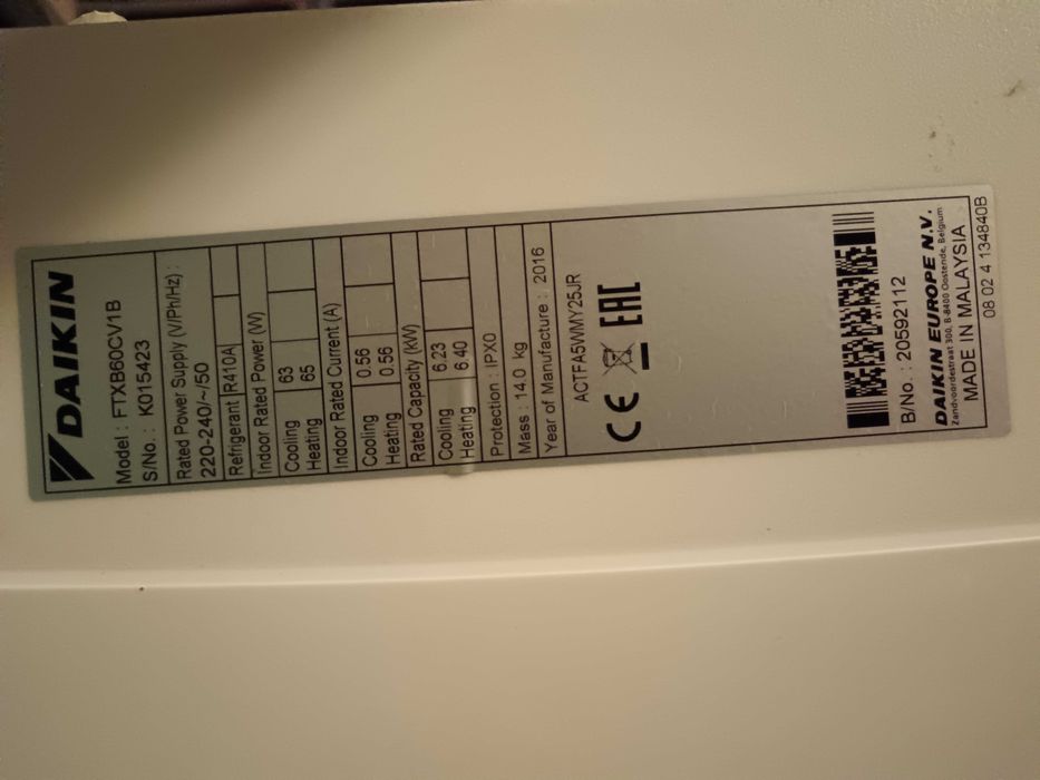 Vând centrala Electrica Protherm 24 kw,folosita3 luni,2inverter Daikin