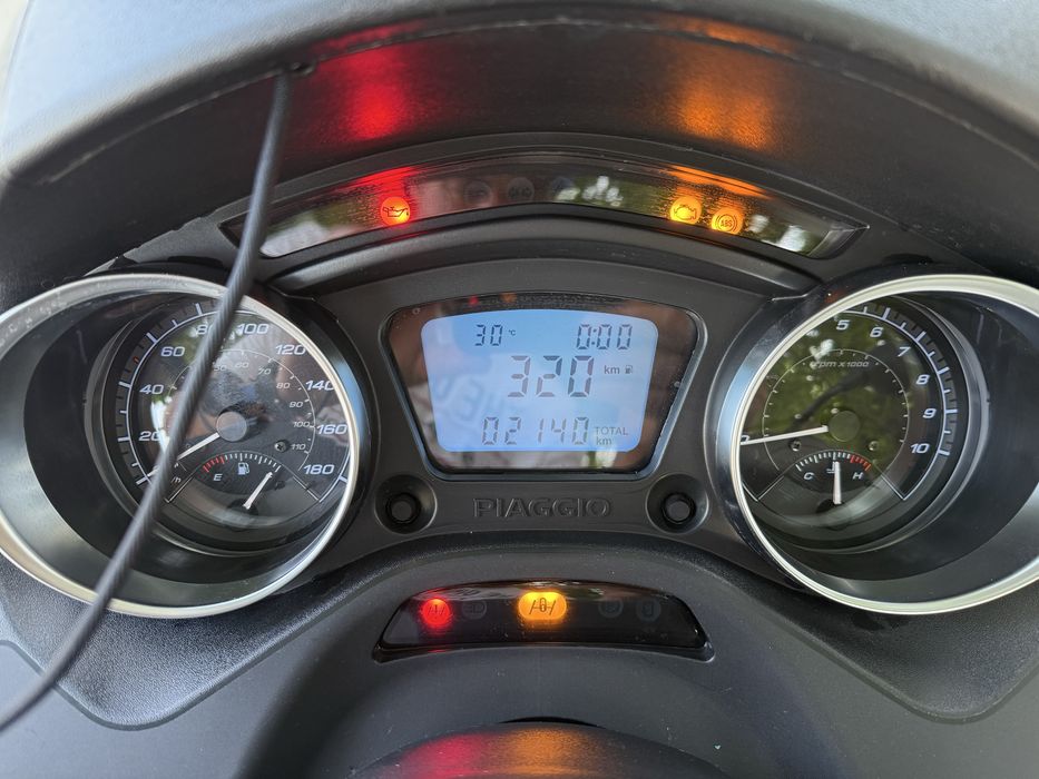 Piaggio mp3 300s