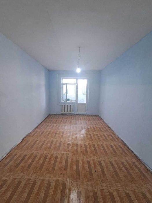 Карши 1 ни йули Горсетни Олди 2 хонали янги дом 70 кв катта балконли