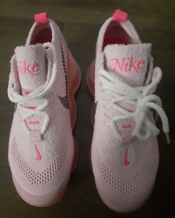 Маратонки Nike Air Scorpion розови Pink