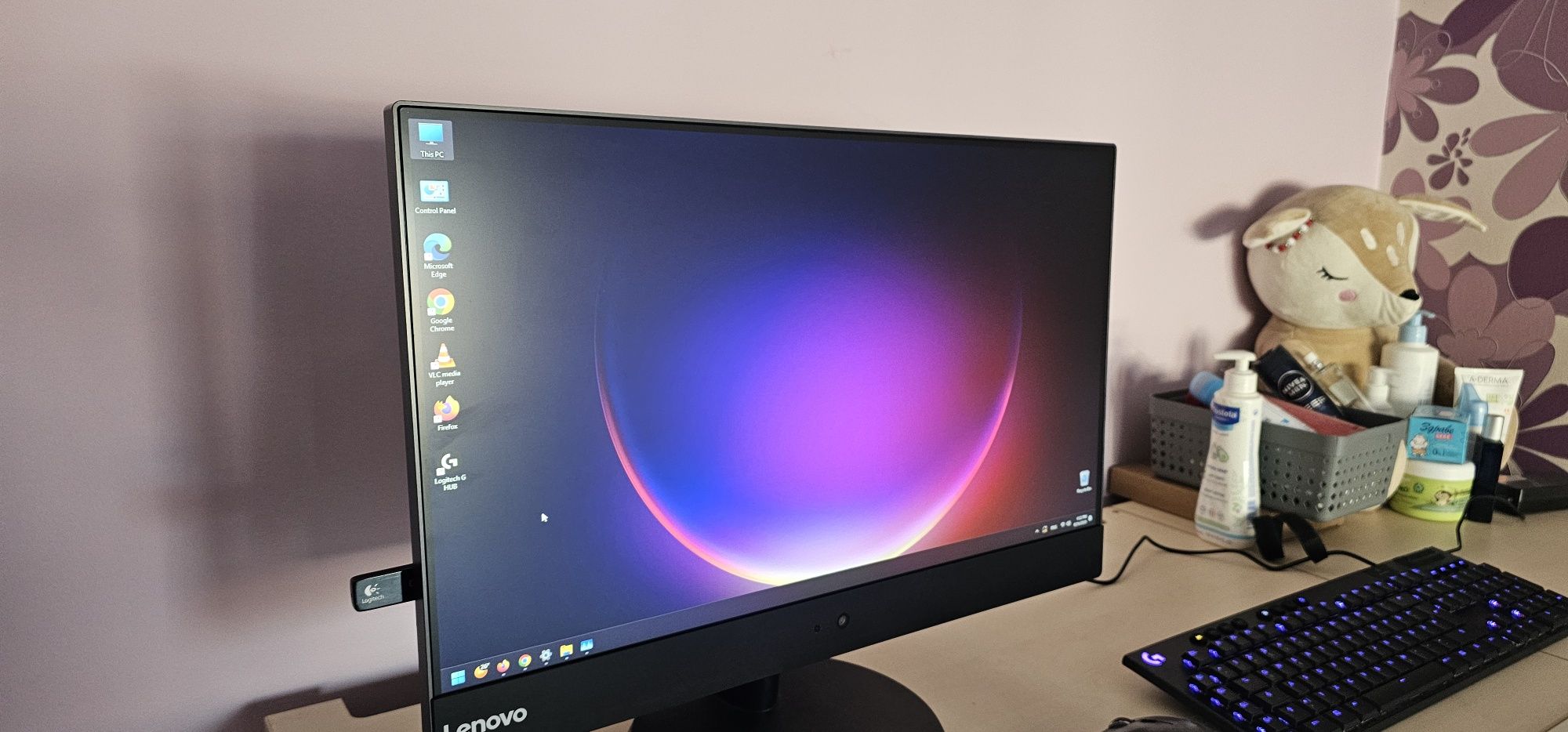Lenovo v510z All in one компютър