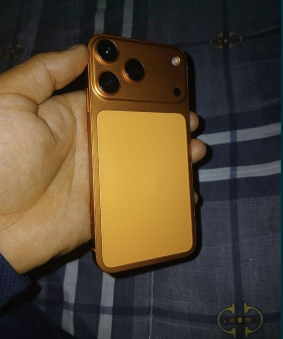 Iphone XR 17Pro 64GB 75% Ideal