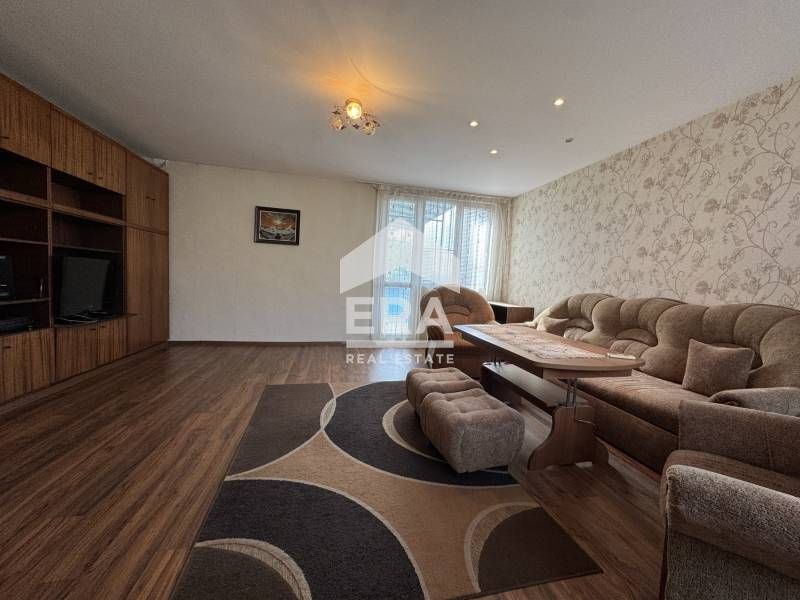 Продава се Тристаен апартамент в Силистра, Митница - 101 кв.м за 659 €/кв.м - Снимка #3