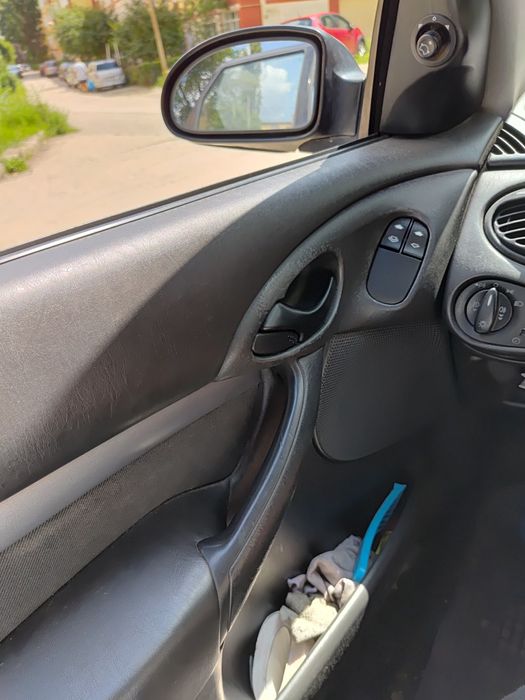 Vănd Ford Focus M1