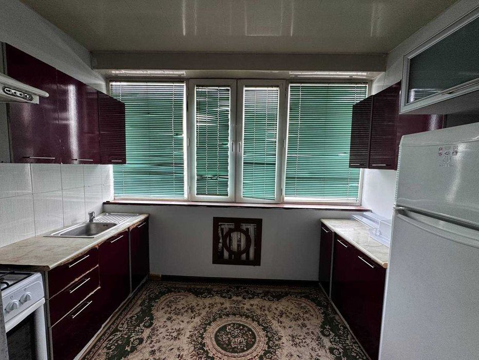 2 комнатная, кирпичный, 66 м2, Карасу-6, ориентир базар, конечка