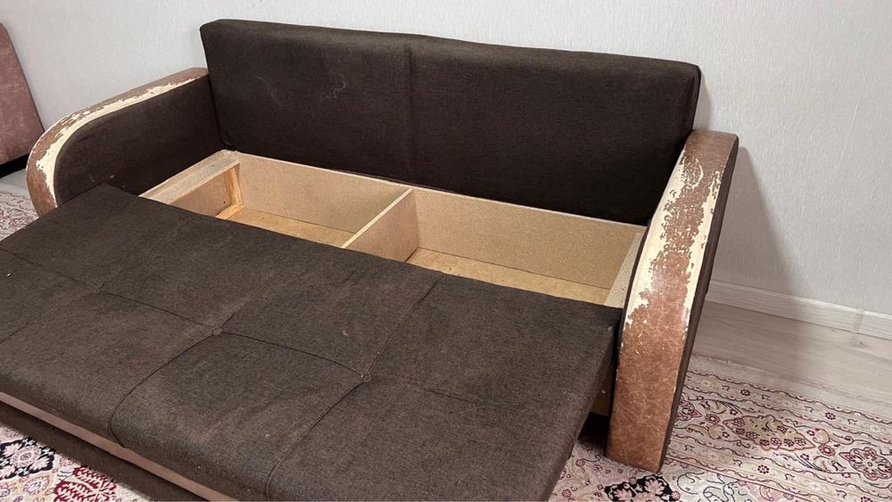 Продам диван раздвежной