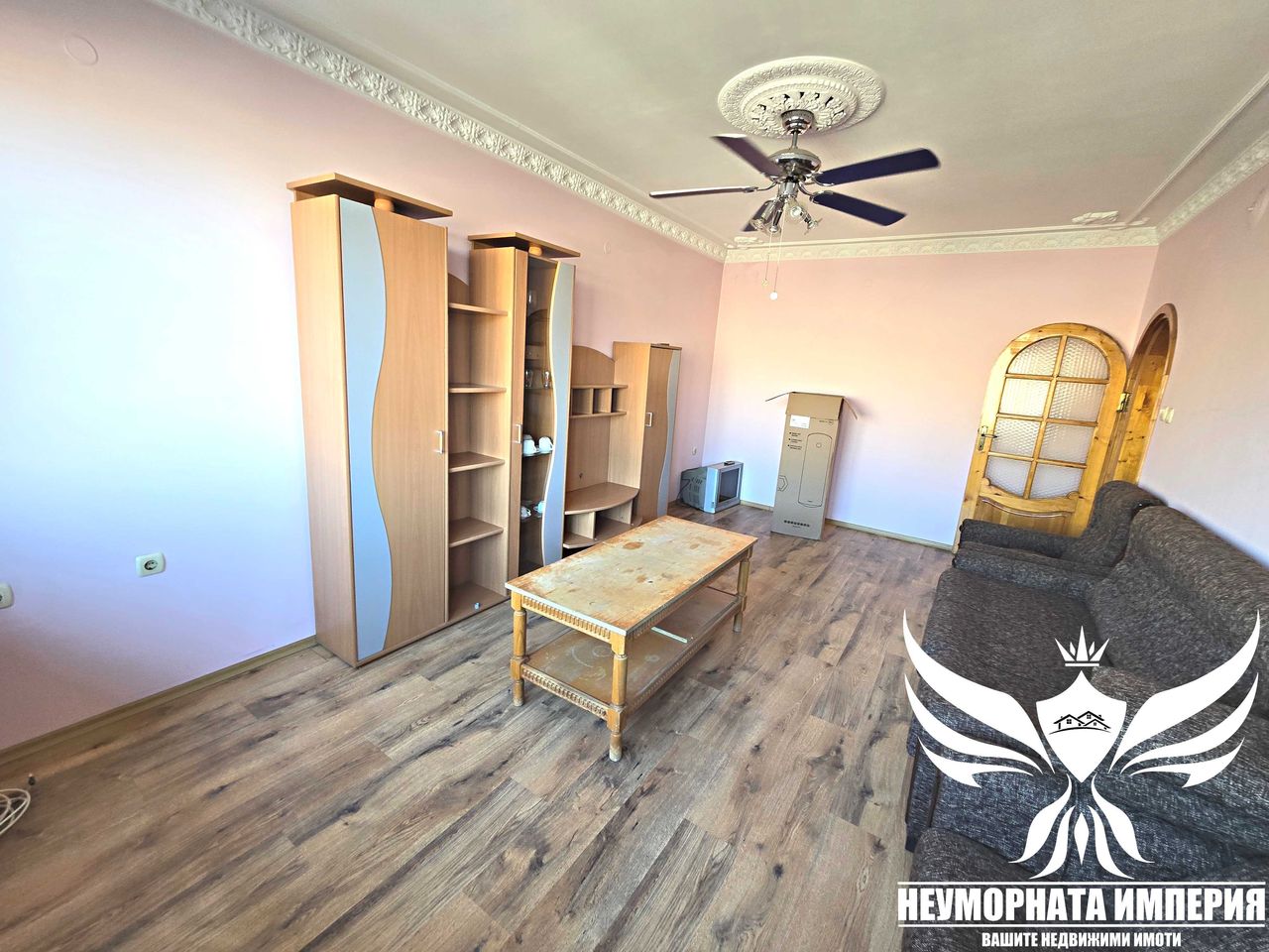 Дава се под наем Тристаен апартамент в Асеновград - 122 кв.м за 255 € - Снимка #1