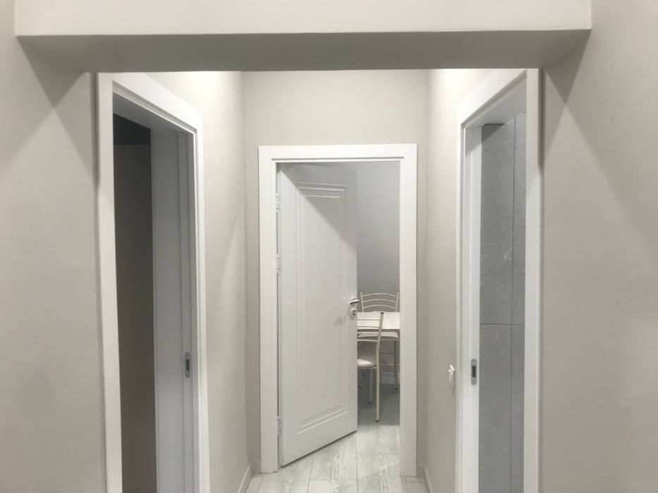 Продается коммерческая помешения Юнусабад-18 под офис хороший вариант