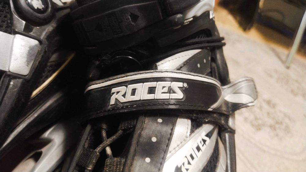 Продам новые спортивные ролики