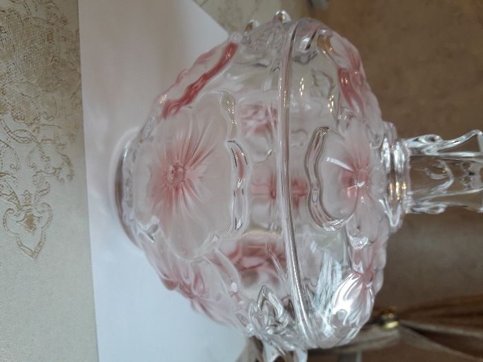 Ваза новая с крышкой с цветами ручной работы Walter-Glas Караганда