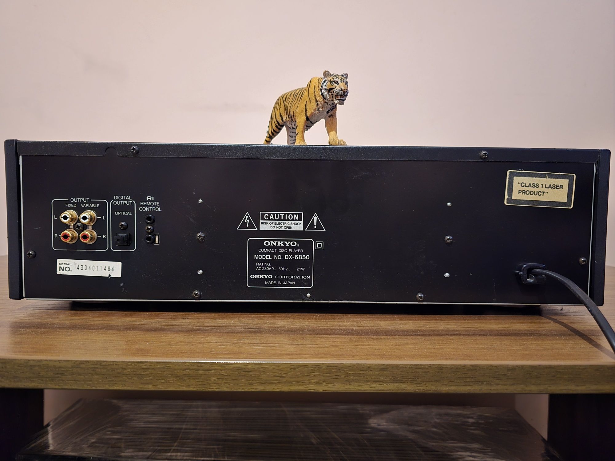 Onkyo DX-6850 Integra Series. Cd player high-end.  Preț fix !