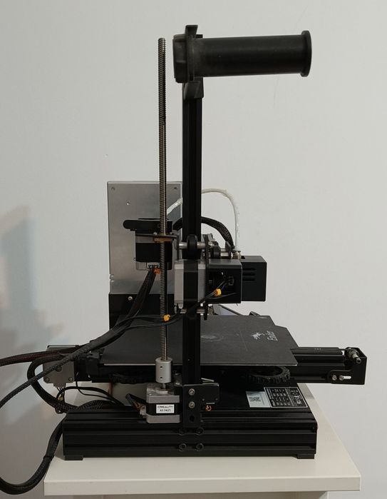 Imprimantă 3D creality Ender 3.