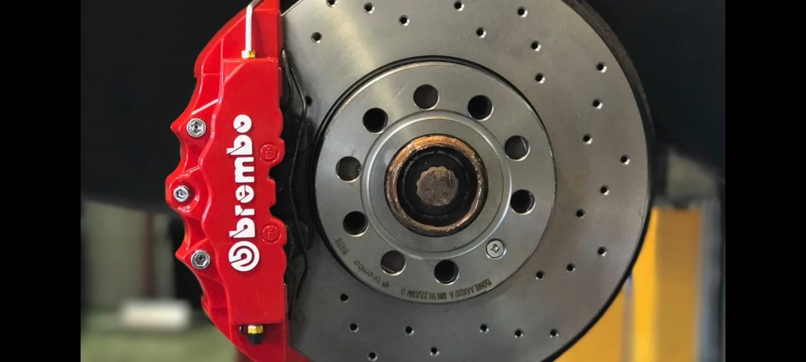 Capace Etrieri Brembo / Set 4buc Capace Roti Etrieri Universale Brembo