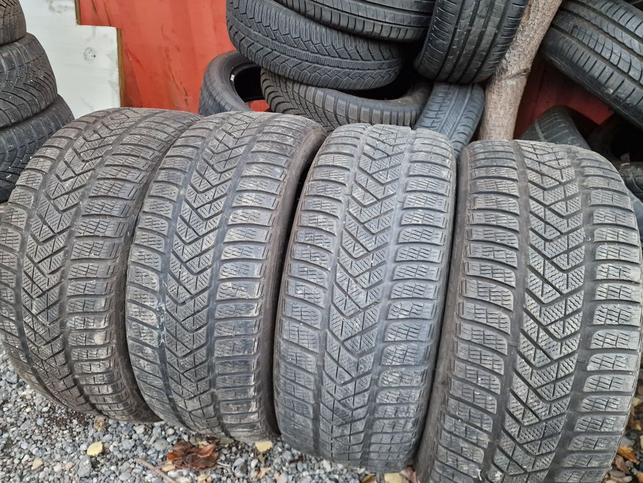 Anvelope 255/45R19 marca Pirelli, DOT 2023,6 mm